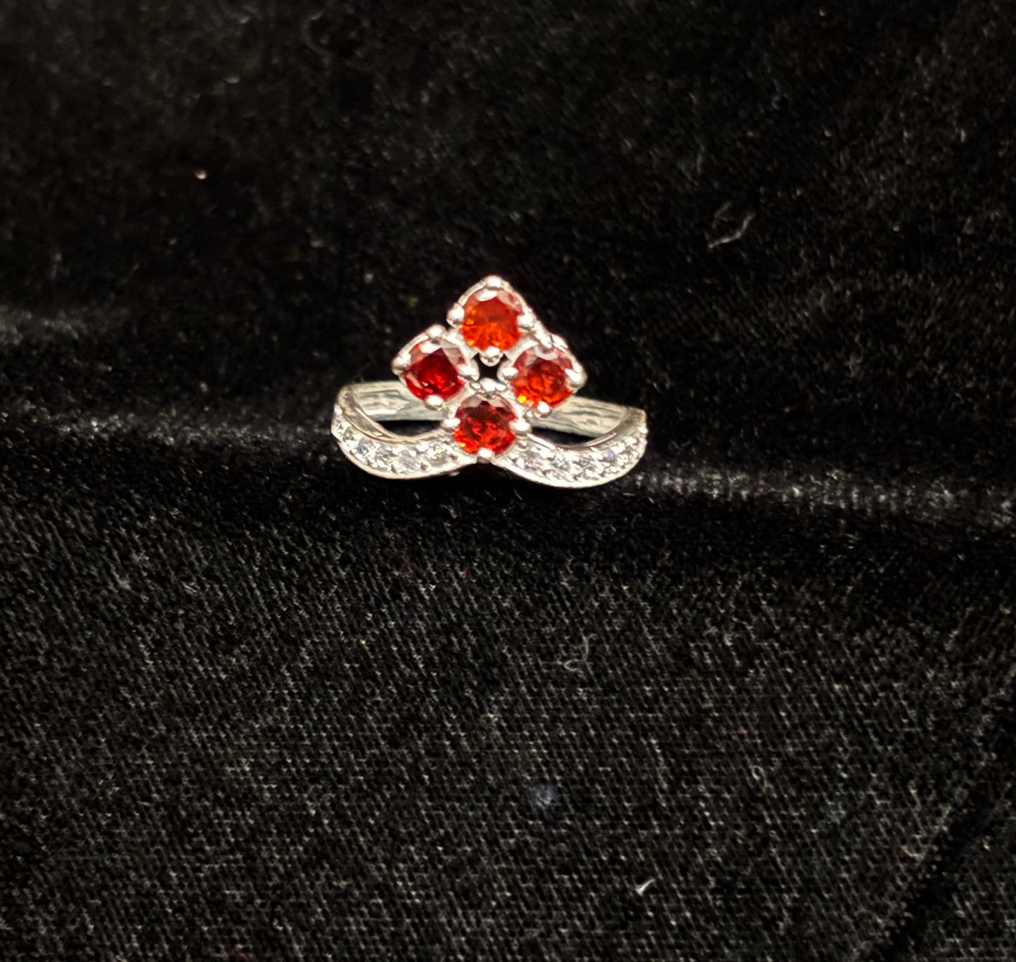 Antique Silver Ladies Ring