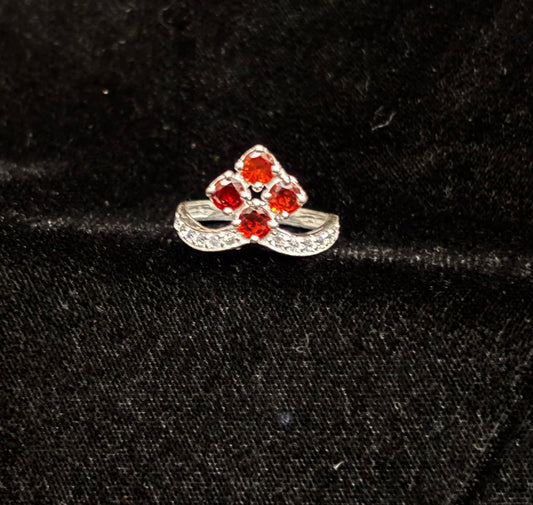 Antique Silver Ladies Ring